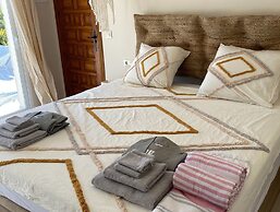 Charming 1-bed Apartment