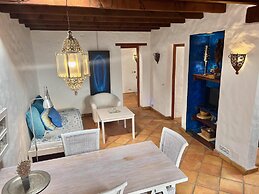Finca/privategardens/doublebed/freep/tv/wifi