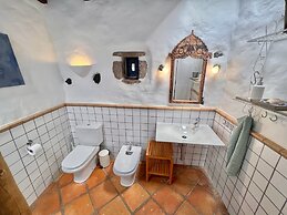 Finca/privategardens/doublebed/freep/tv/wifi