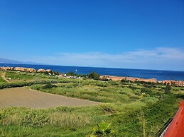 Seaview a Spectacular 3 bed 3 Bathroom Penthouse