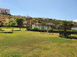 Seaview a Spectacular 3 bed 3 Bathroom Penthouse