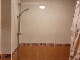 Seaview a Spectacular 3 bed 3 Bathroom Penthouse