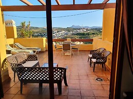 Seaview a Spectacular 3 bed 3 Bathroom Penthouse