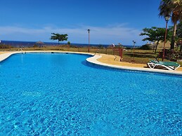 Seaview a Spectacular 3 bed 3 Bathroom Penthouse
