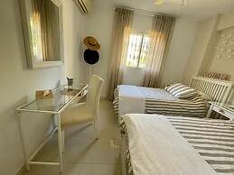 Lovely Townhouse With sea View