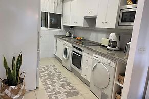 Townhouse - Sleeps 4 - Pool - Playground