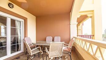 3 Bed Beach Apartment With Views Isla Canela