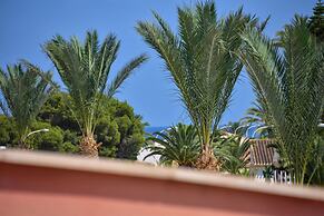 Manzanilla Penthouse - Private Jacuzzi, 5min Beach