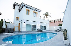 Villa Fresno With Pool on Mar Menor Golf Resort