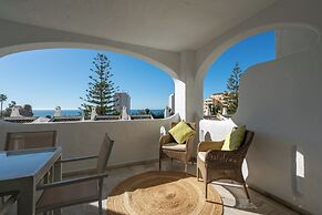 Charming Apartment With sea Views in Benalmadena