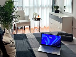 Valencia Oasis Retreat - 2 Bedroom Apartment