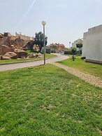 As055 Cosy 2 Bedroom, in the Green Palm Tree Oasis