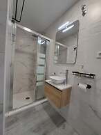 Charming Apartment up to 4 Persons 3 min to Metro