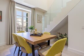 Plaza del Siglo Suites