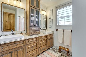 Lakefront Hiawassee Gem: Boat Dock w/ Rooftop Deck