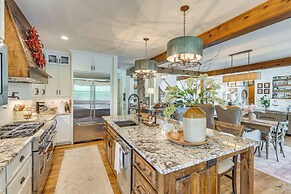 Lakefront Hiawassee Gem: Boat Dock w/ Rooftop Deck