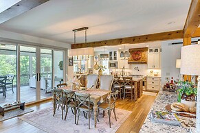 Lakefront Hiawassee Gem: Boat Dock w/ Rooftop Deck