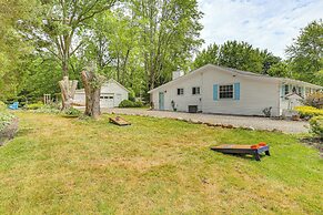 Charming Family Home in Lake Milton w/ Hot Tub!