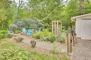 Family Home w/ Hot Tub: 1/2 Mi to Lake Milton