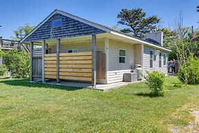 Coastal Truro Cottage - Close to Beaches & Ptown!