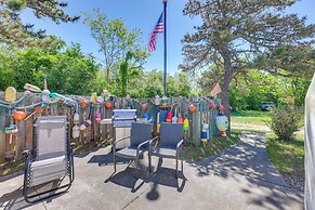 Coastal Truro Cottage - Close to Beaches & Ptown!