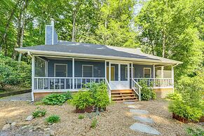 Maggie Valley Cottage w/ Hot Tub & Creek View!