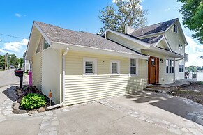 Waterfront Clarklake Escape - Deck, Dock & Views