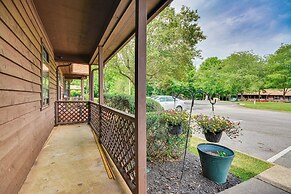 High Point Townhome w/ Patio, 1 Mi to Main Street!