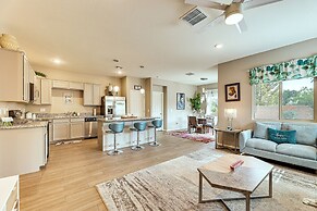 Quiet Casa Grande House Next to Villago Park!