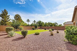 Quiet Casa Grande House Next to Villago Park!