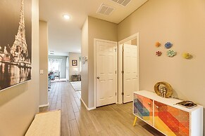 Quiet Casa Grande House Next to Villago Park!