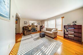 < 1 Mi to Lake Erie: Ashtabula Hideaway!