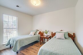 Large Backyard: Peaceful Home in Southaven!