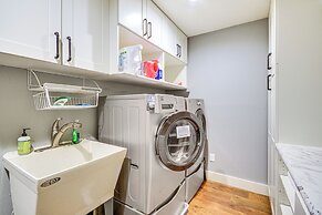 Lovely Roberts Home w/ Patio & Mountain Views!