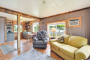 Wisconsin Lakeside Cottage w/ Deck, Views