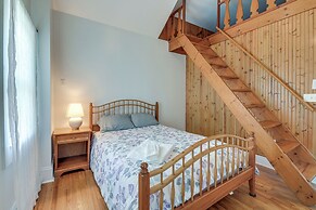 Charming Ticonderoga Home - Walk to Downtown!