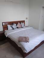 Goroomgo Marina Hills Resort Solan
