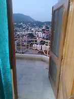 Goroomgo Marina Hills Resort Solan
