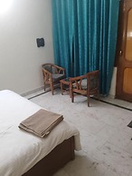 Goroomgo Marina Hills Resort Solan