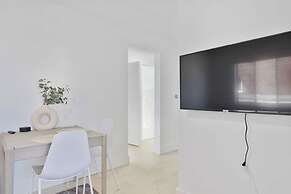 4206 Washington Blvd Condos