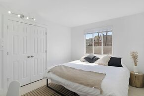 4206 Washington Blvd Condos