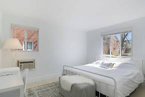 4206 Washington Blvd Condos