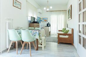 Classical 2 Bd Beauty Apt in Chalandri