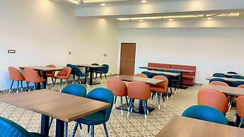 Hotel Giriraj Palace