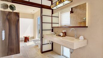 6 BR Villa On Crocus Bay With Pool Concierge