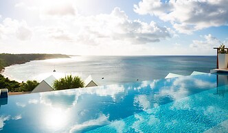 6 BR Villa On Crocus Bay With Pool Concierge