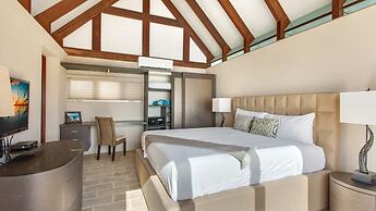 6 BR Villa On Crocus Bay With Pool Concierge