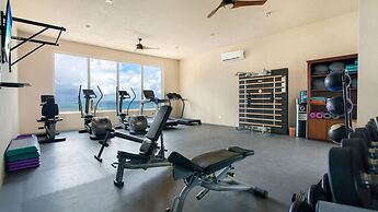 6 BR Villa On Crocus Bay With Pool Concierge