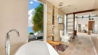 6 BR Villa On Crocus Bay With Pool Concierge