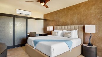 6 BR Villa With Concierge Amenities Pool